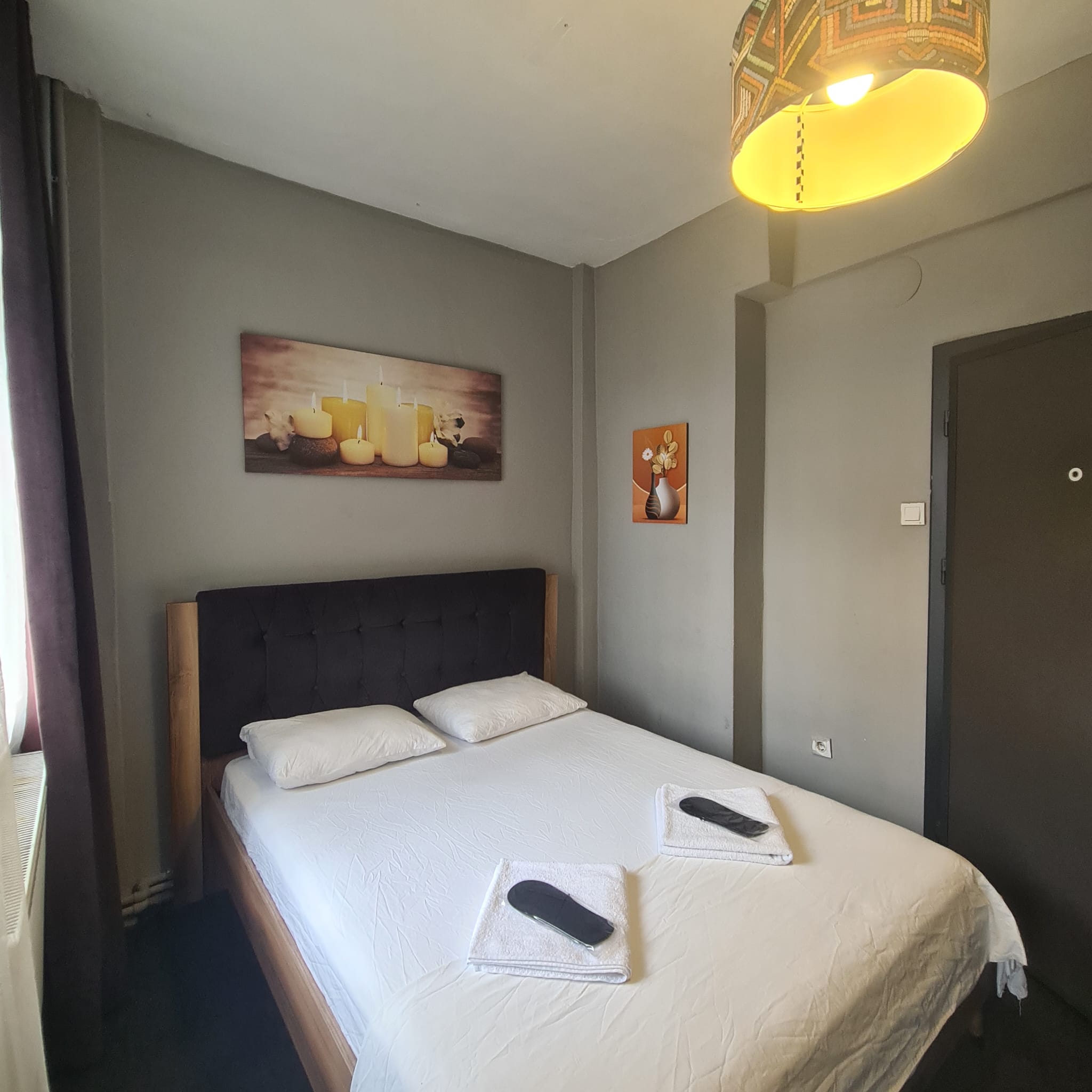Retro Otel restoran ve yeme içme alanı